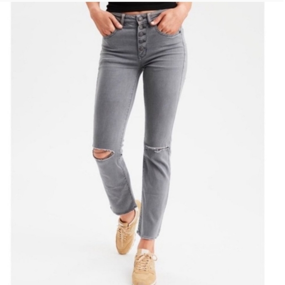 A. Eagle High Rise Crop Flare Jeans in Smoked Gray Size 2 Short (Petite) - Picture 3 of 15